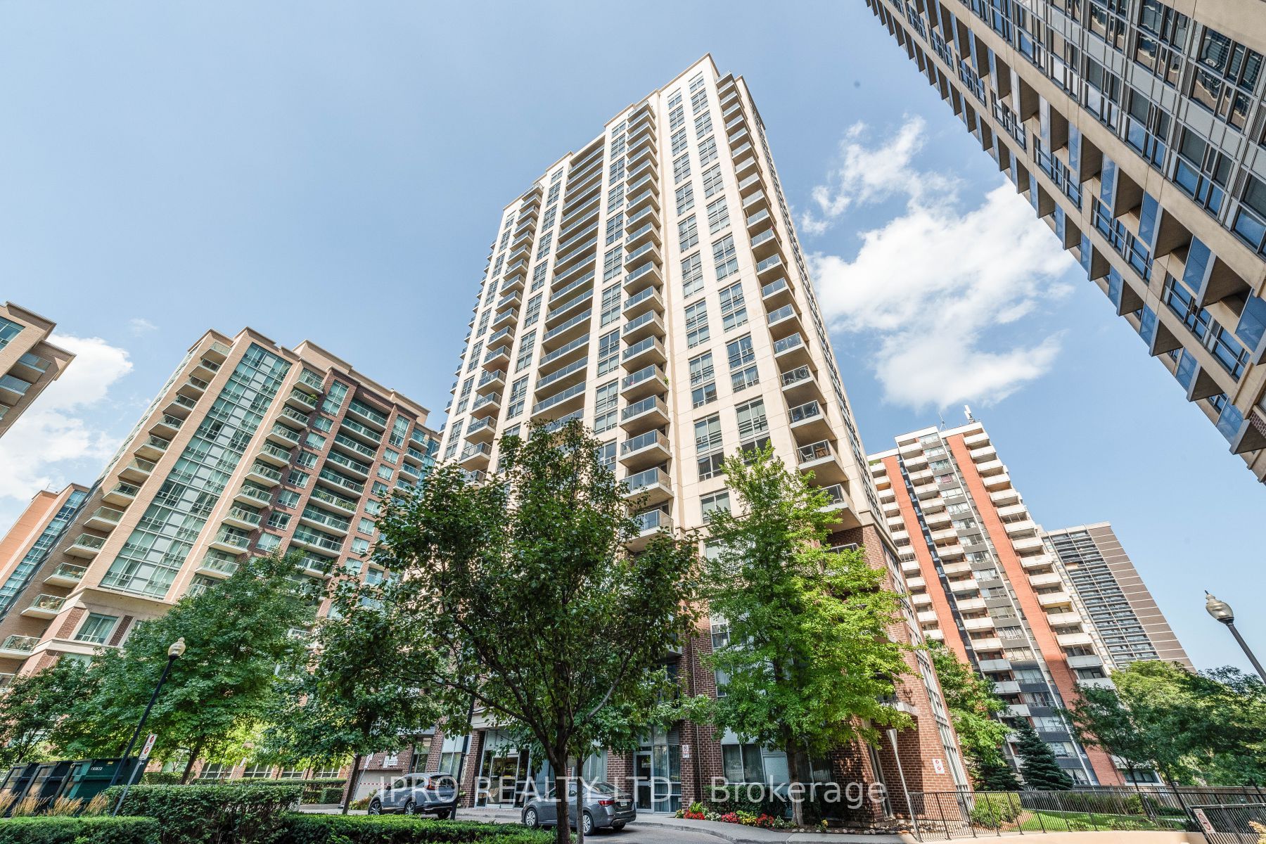 5 Michael Power Place #1804