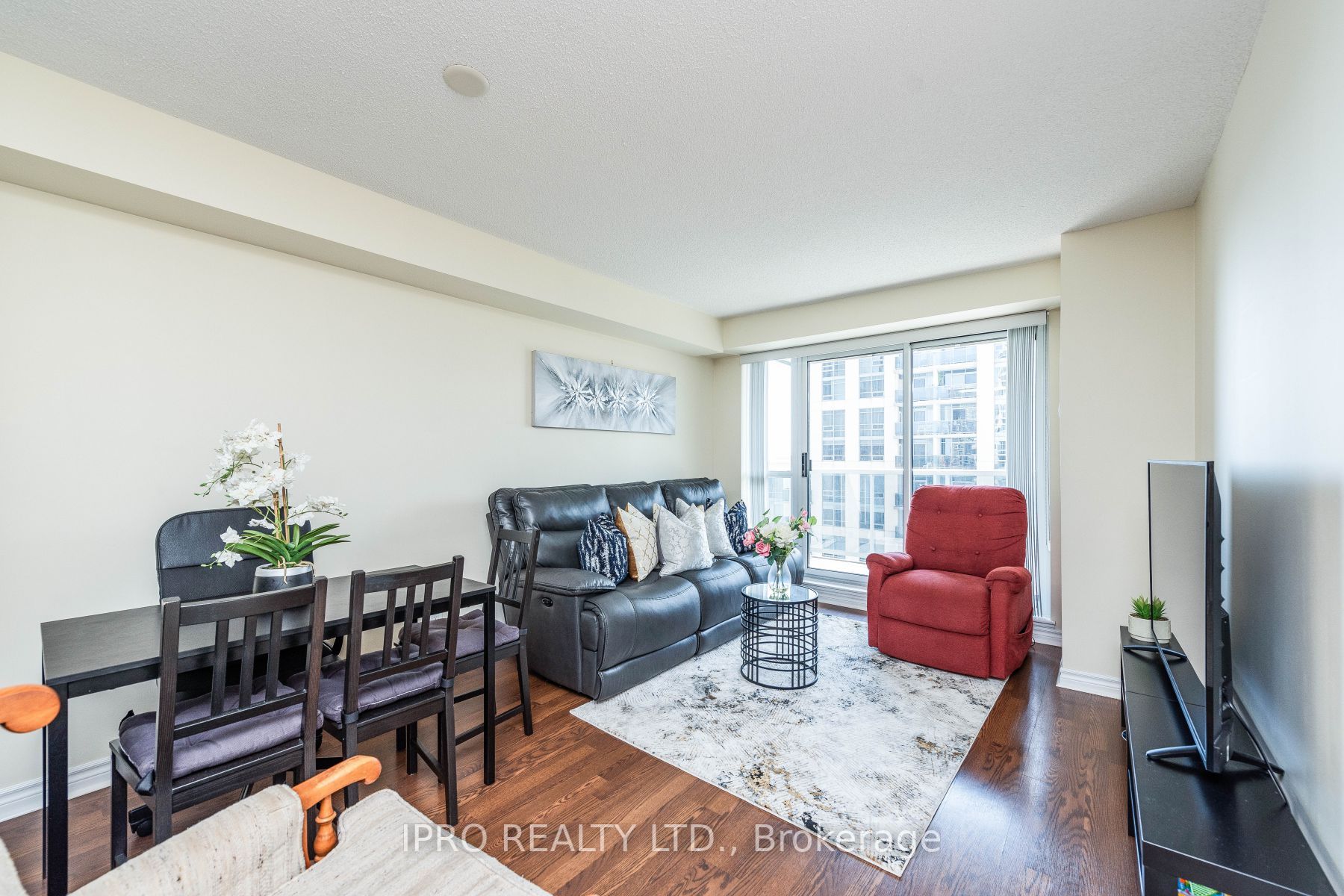 5 Michael Power Place #1804