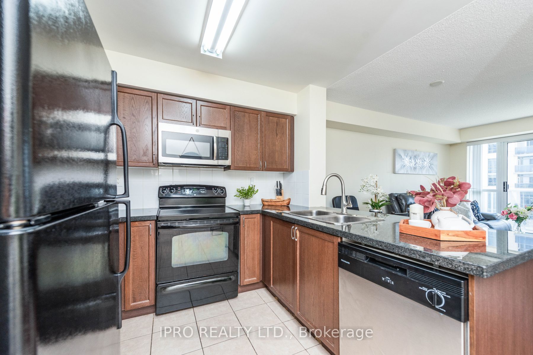 5 Michael Power Place #1804