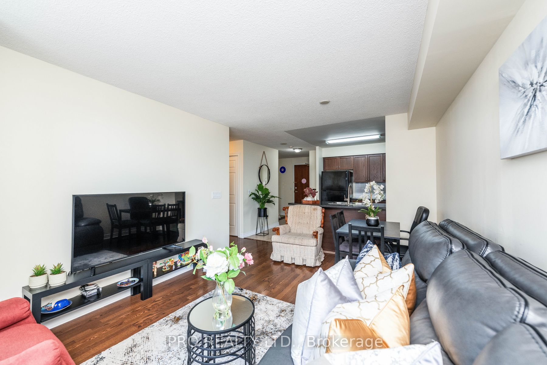 5 Michael Power Place #1804
