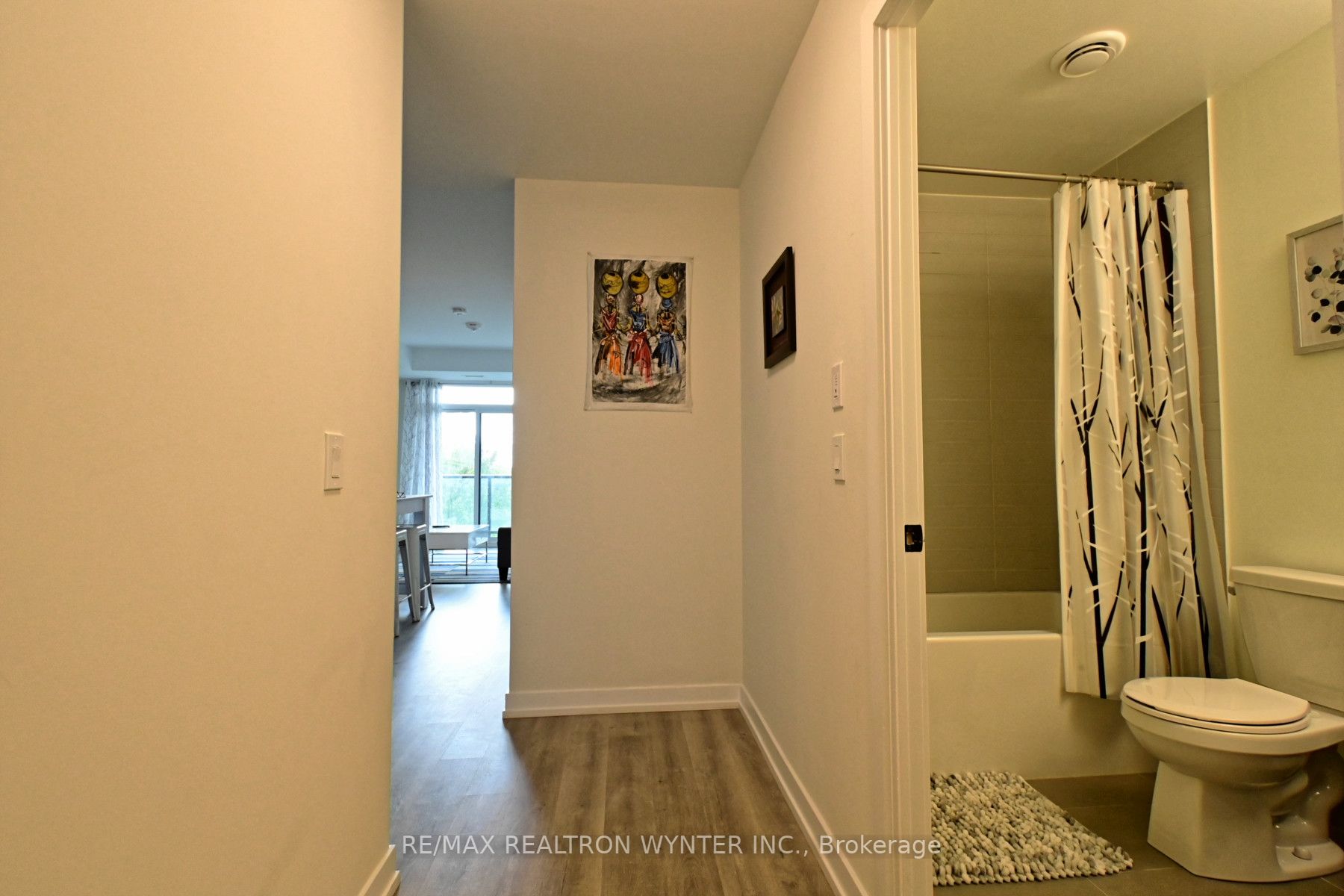 2300 St. Clair Ave W, #328