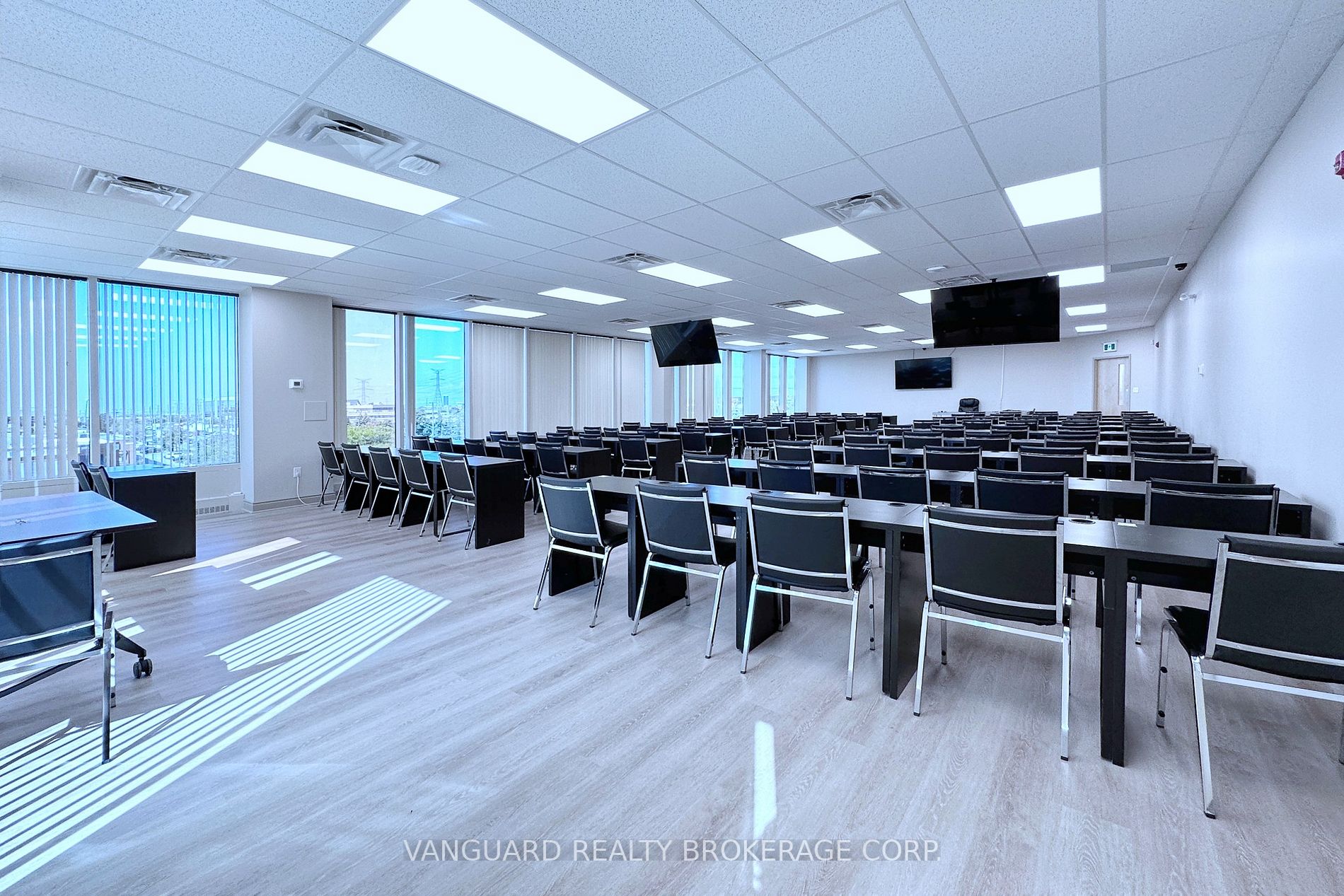 Listing W6807396 - Large Photo # 11