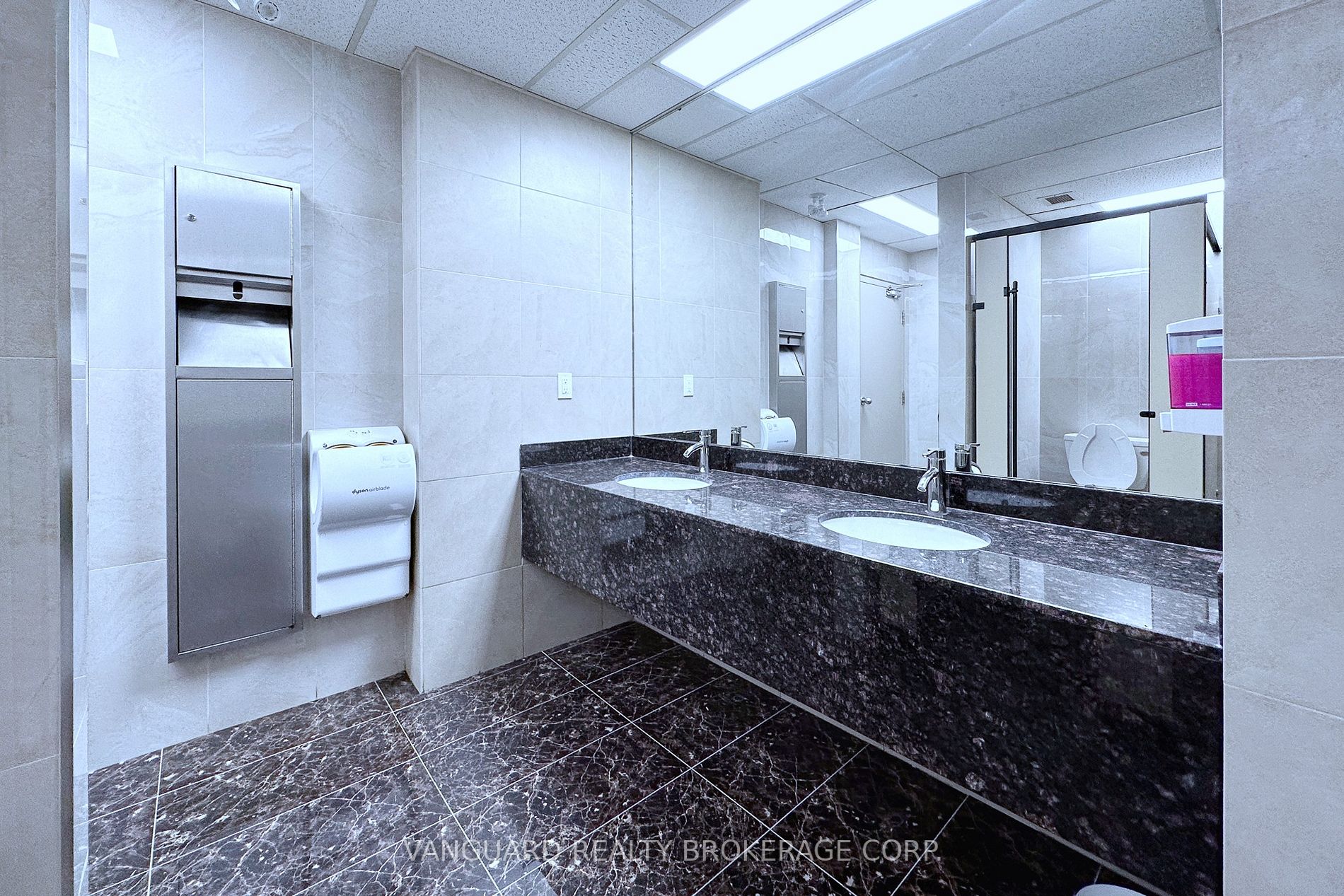 Listing W6807396 - Large Photo # 16