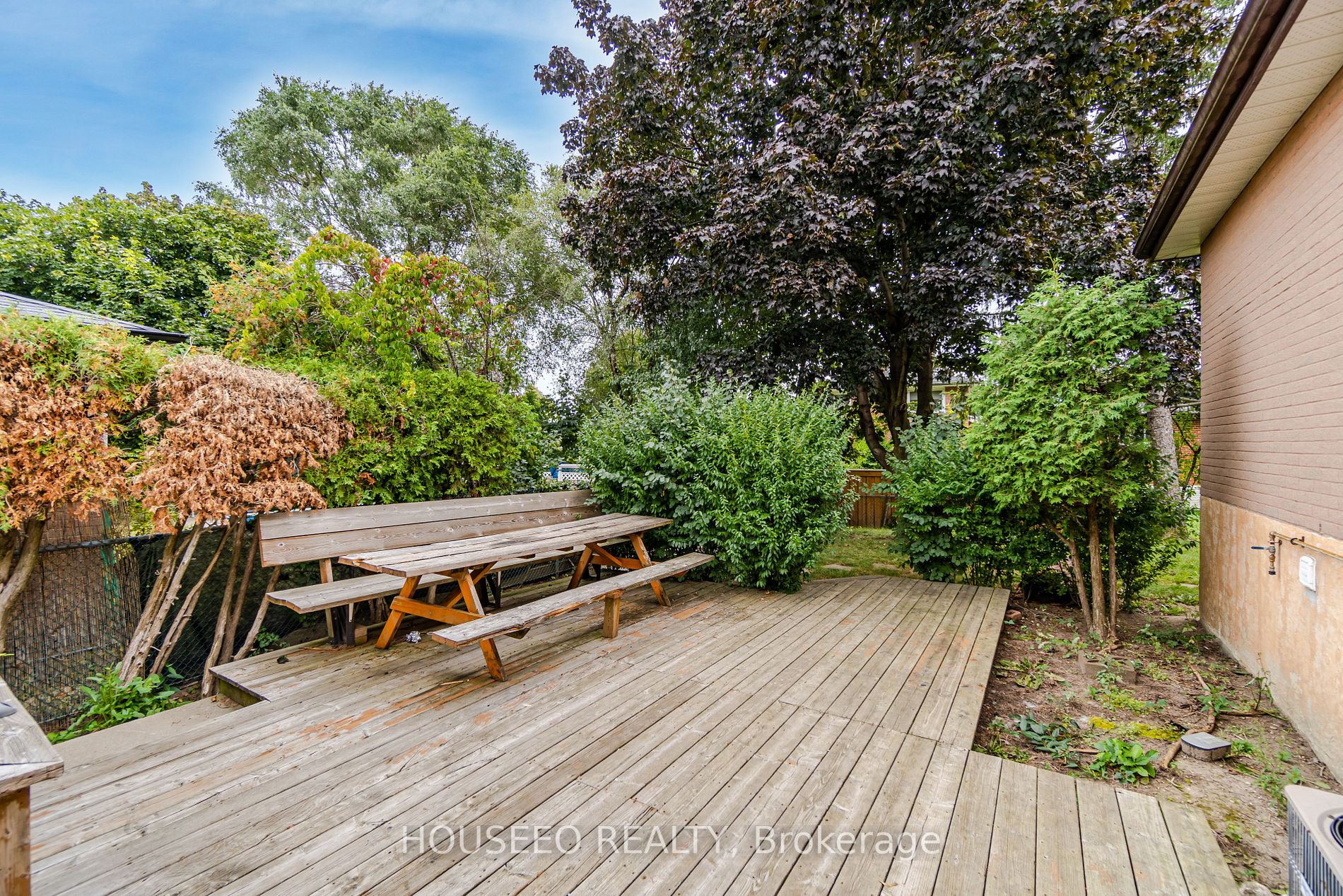 47 Glenora Cres