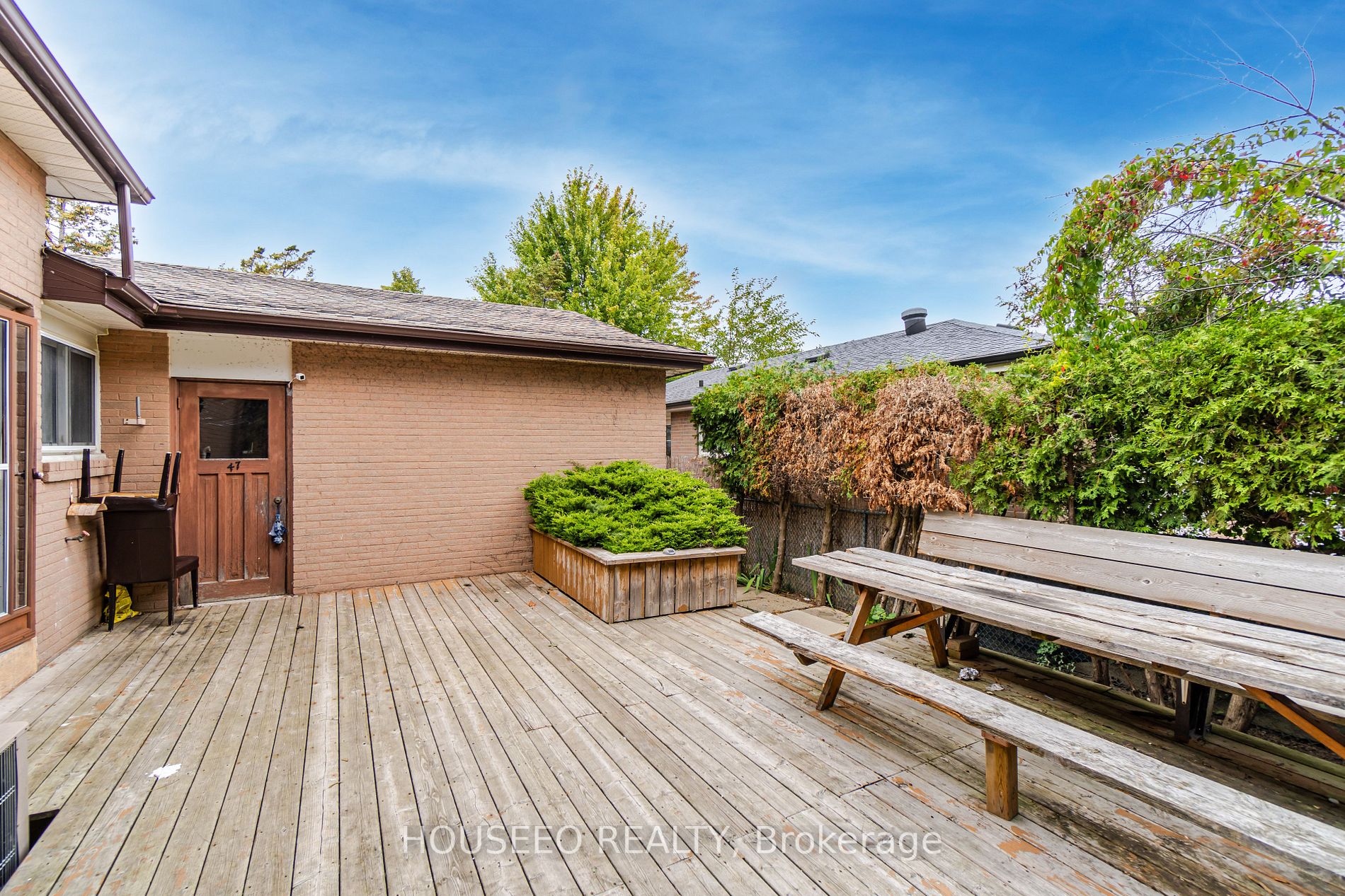 47 Glenora Cres