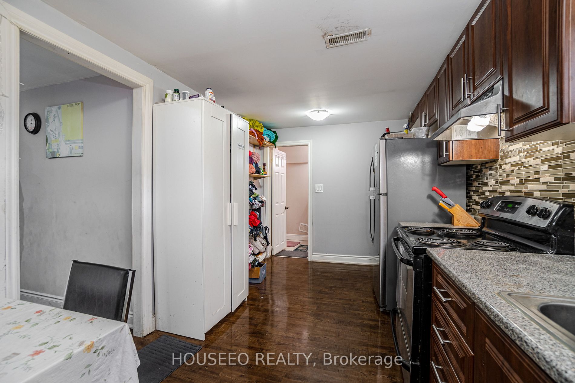 47 Glenora Cres