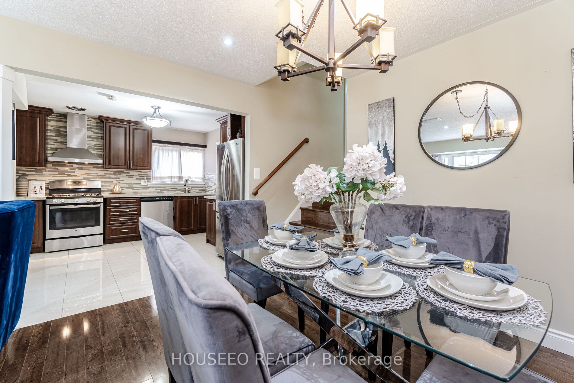 47 Glenora Cres