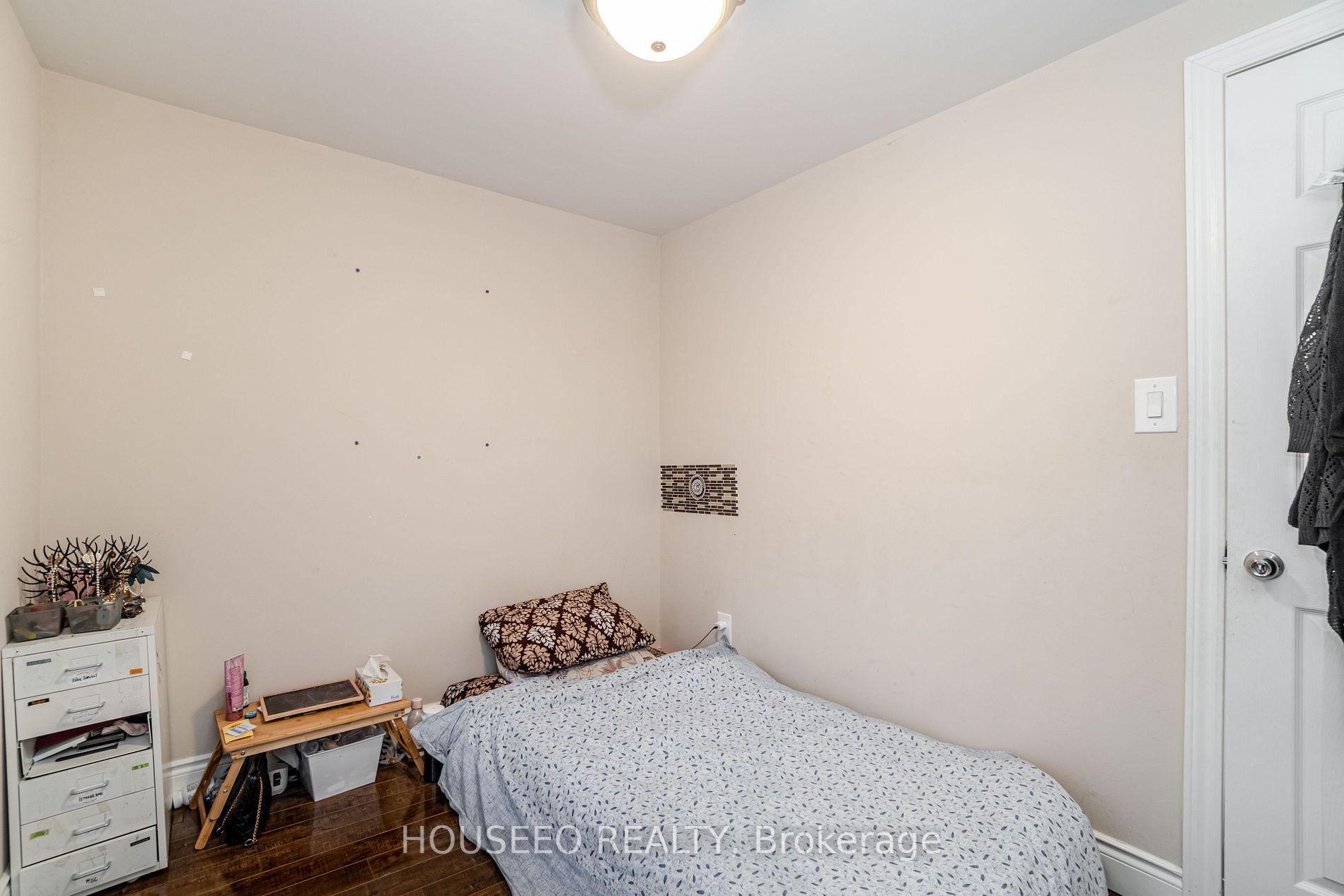 47 Glenora Cres