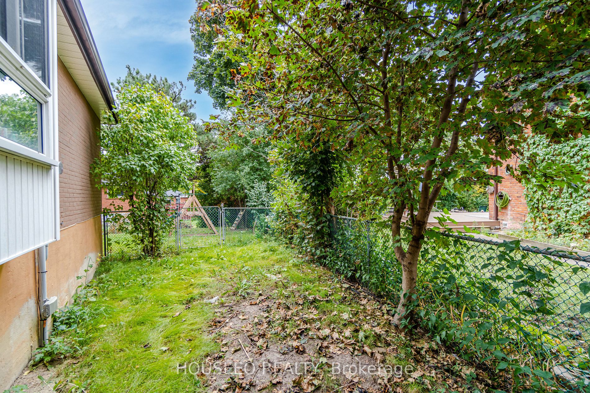 47 Glenora Cres