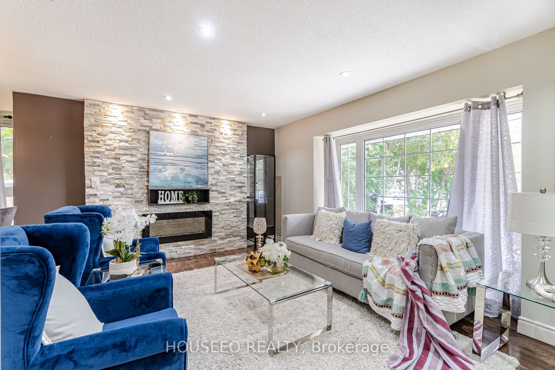 47 Glenora Cres