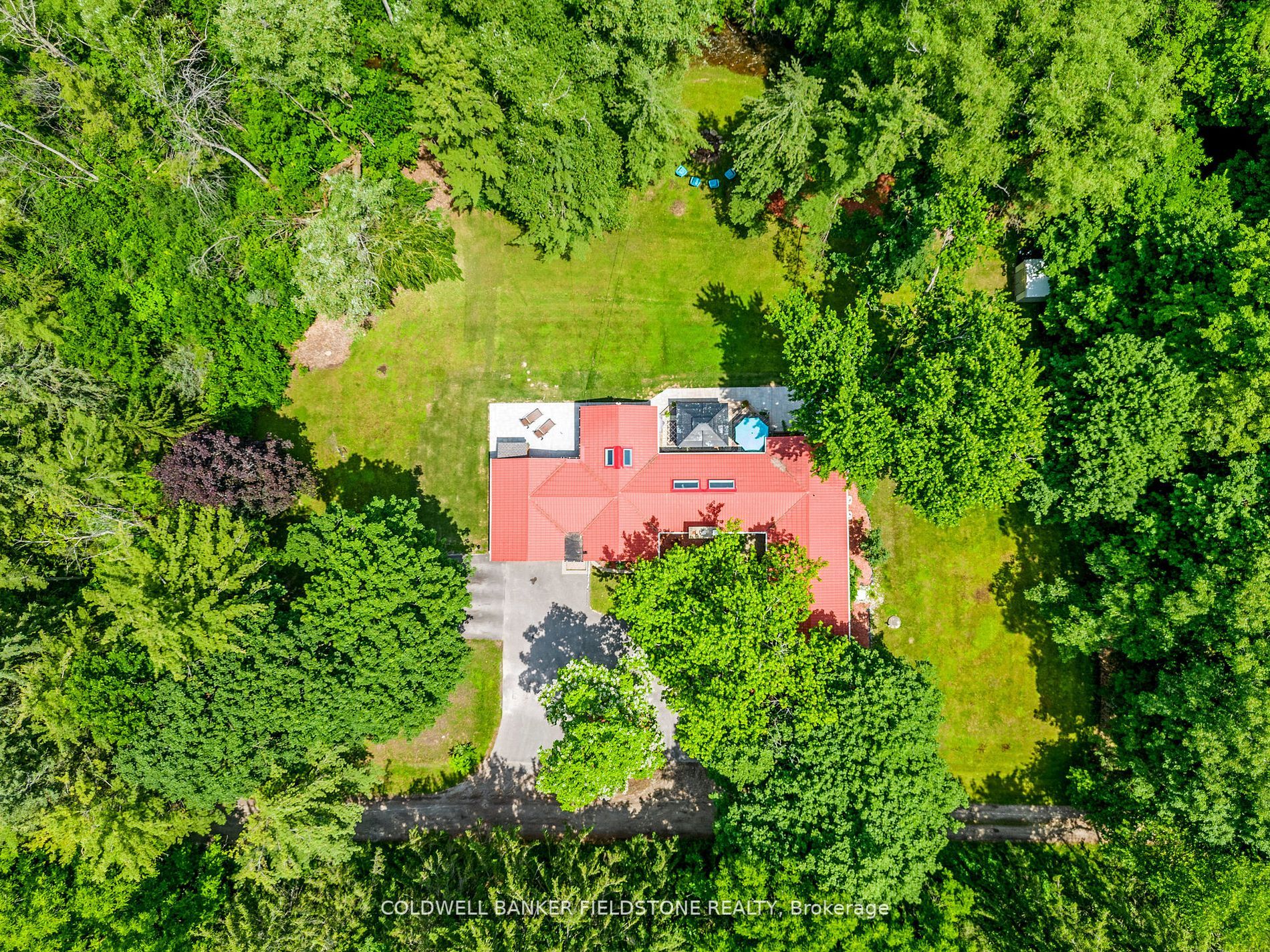 13716 22nd Side Road