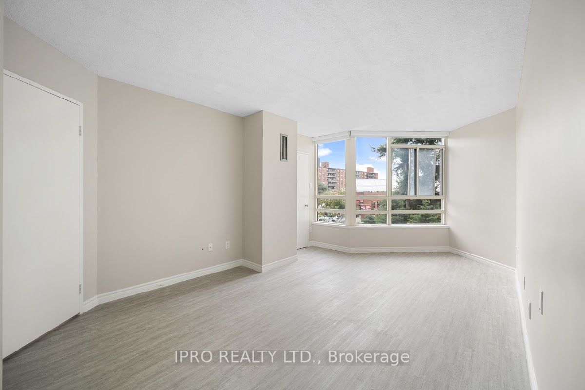 75 King St E, #206
