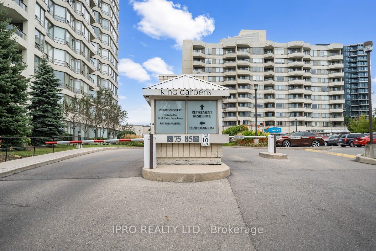 75 King St E, #206