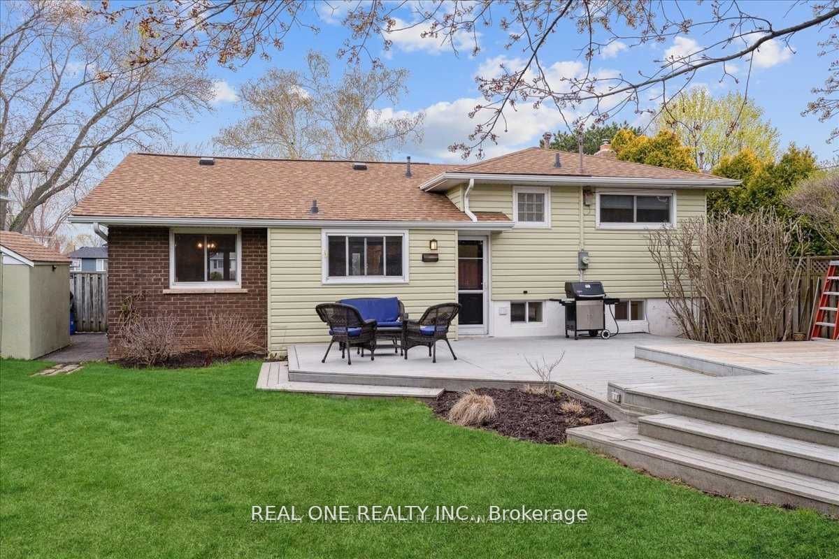 346 Trafalgar Crt