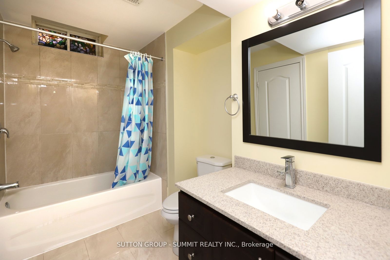 1087 Abbott St, #Bsmnt