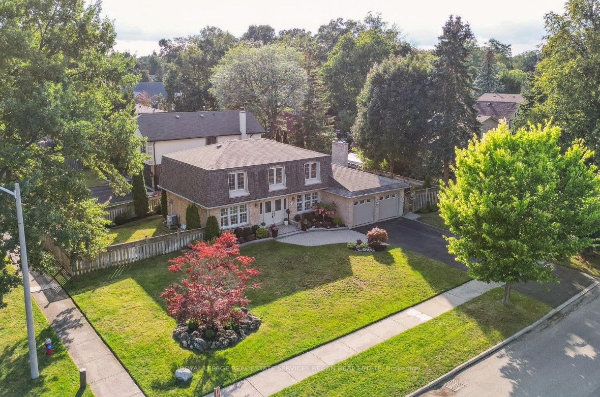 2036 Kawartha Cres