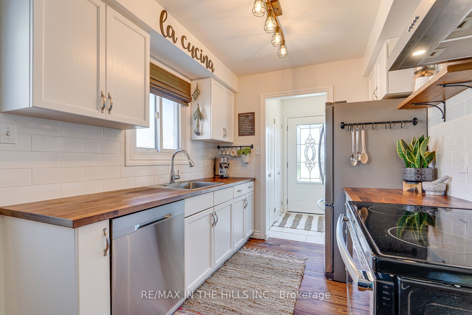 54 Cannon Crt
