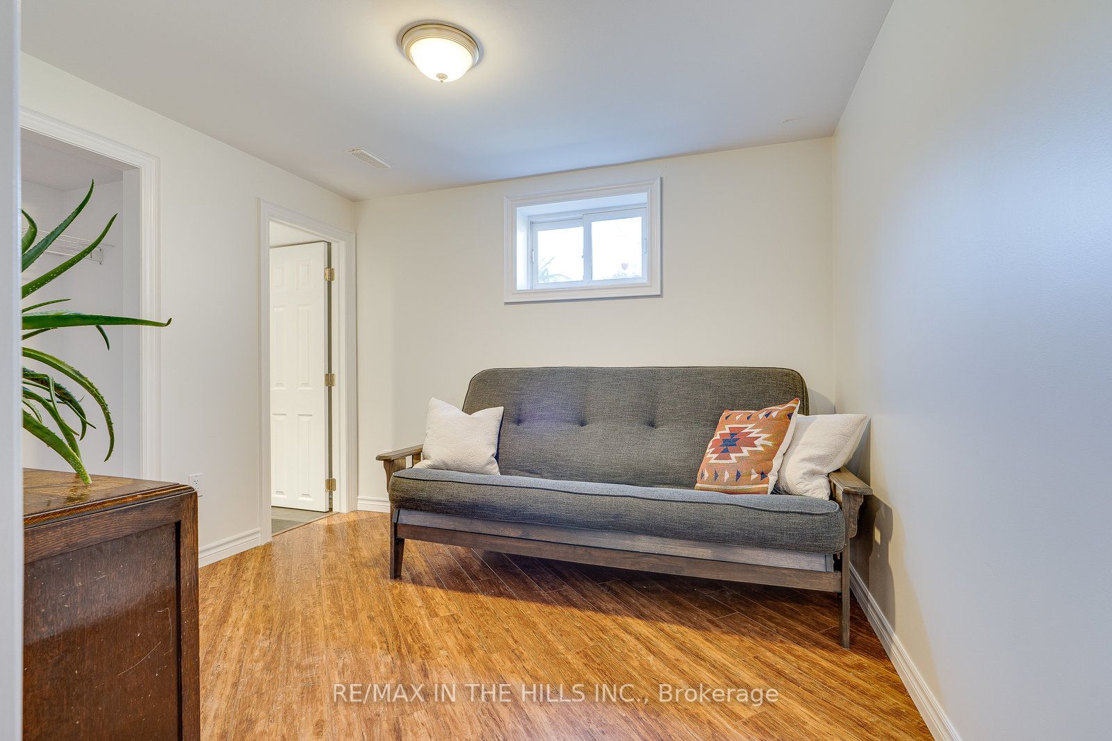 54 Cannon Crt