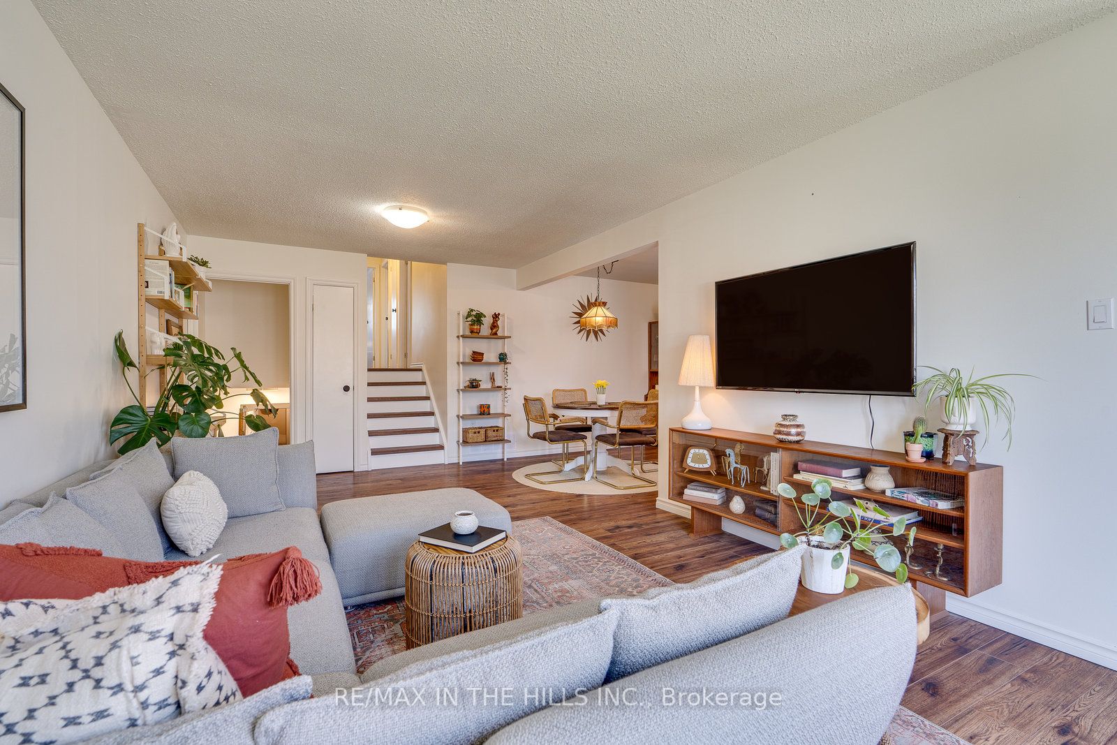 54 Cannon Crt
