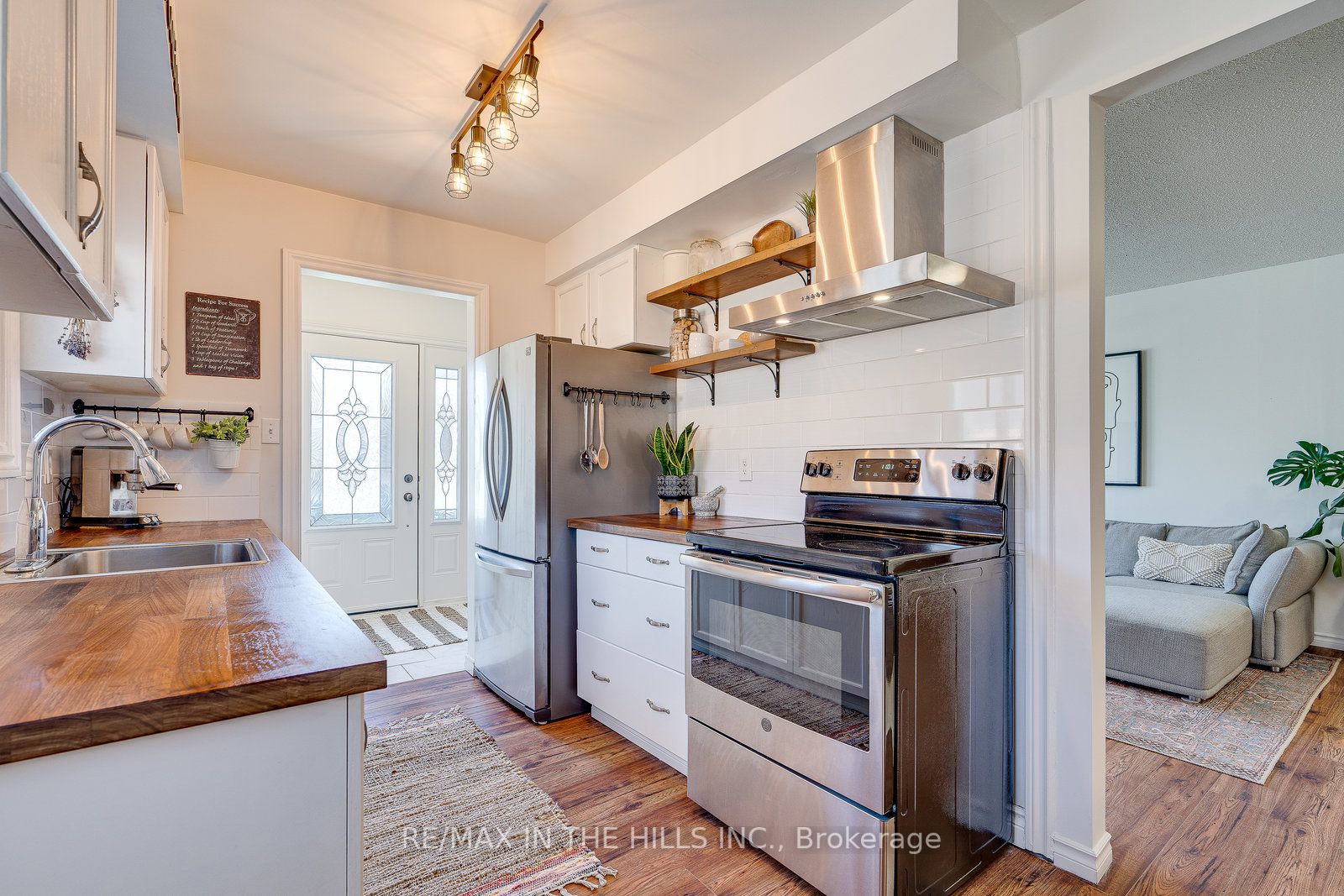 54 Cannon Crt