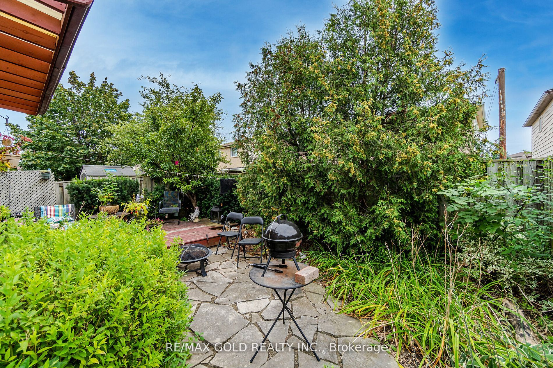 16 Wheatfield Rd