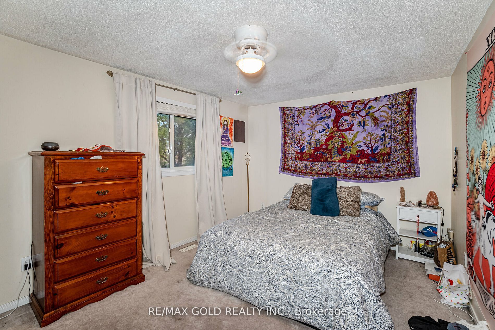 16 Wheatfield Rd