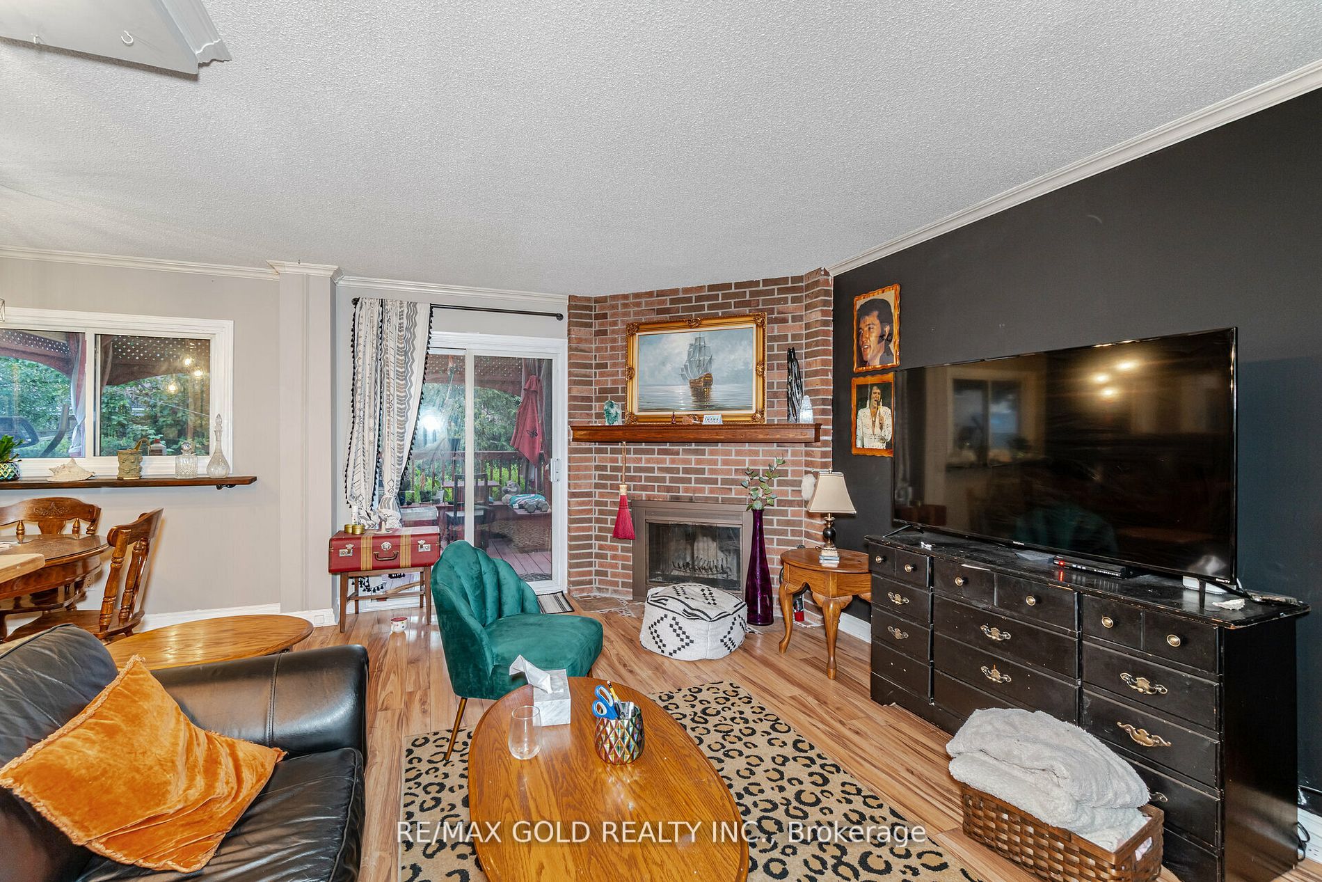 16 Wheatfield Rd