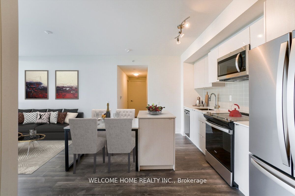 1461 Lawrence Ave W, #704