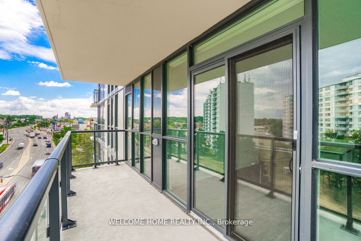 1461 Lawrence Ave W, #704