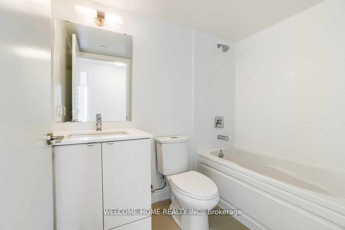 1461 Lawrence Ave W, #704