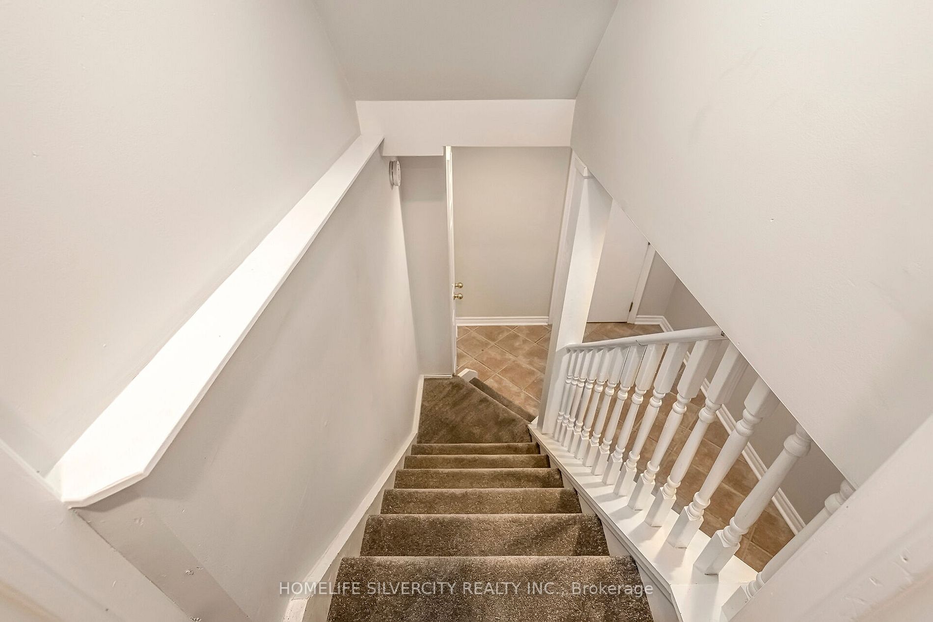 68 Angelucci Dr