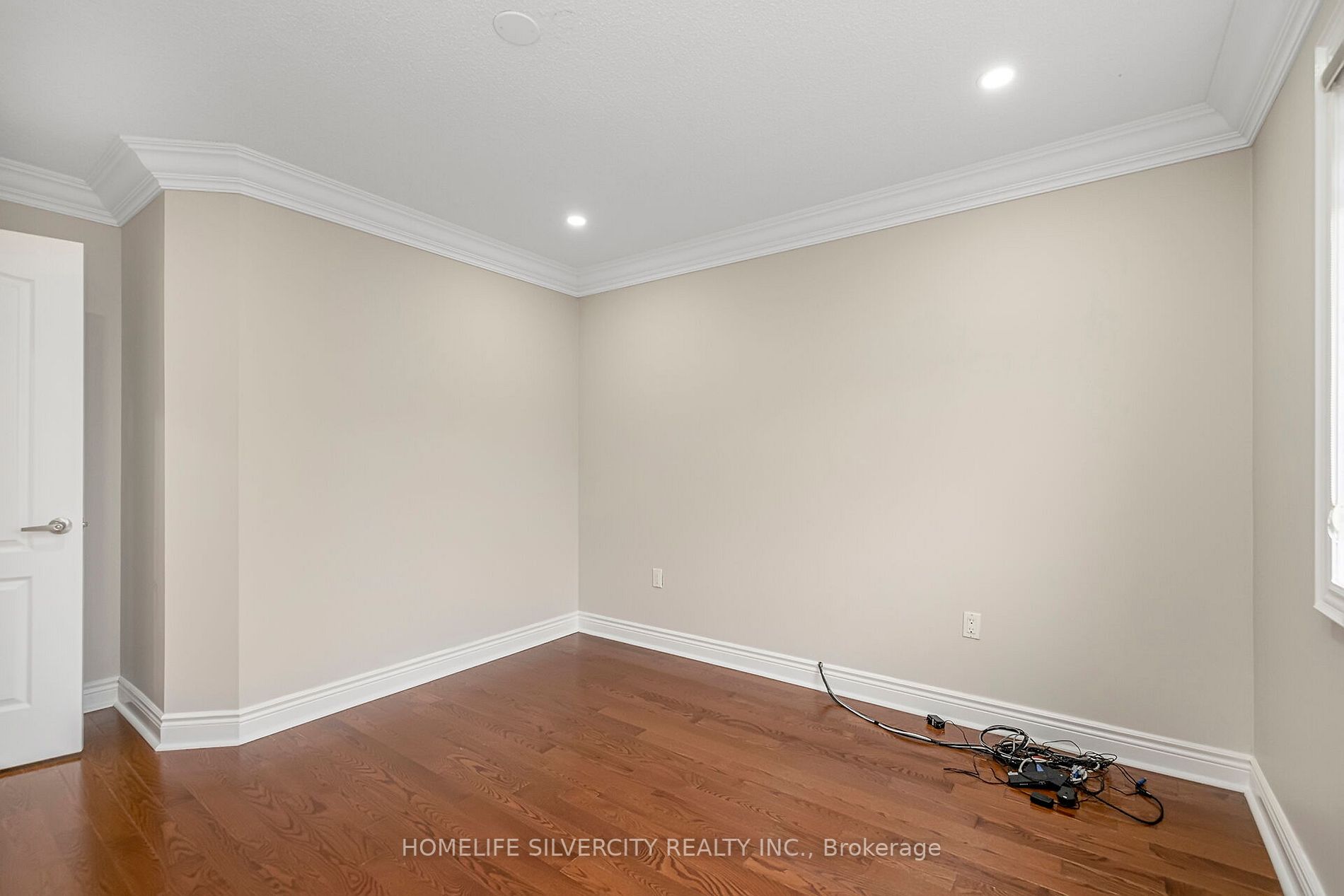 68 Angelucci Dr