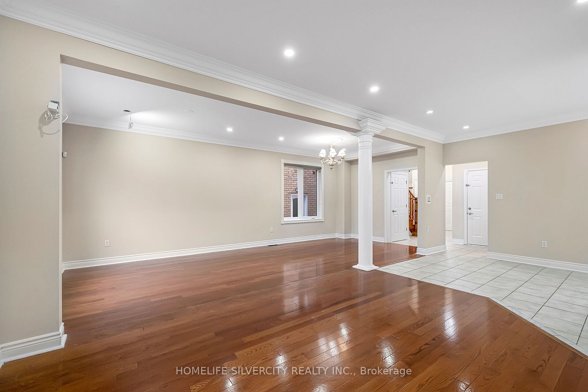 68 Angelucci Dr