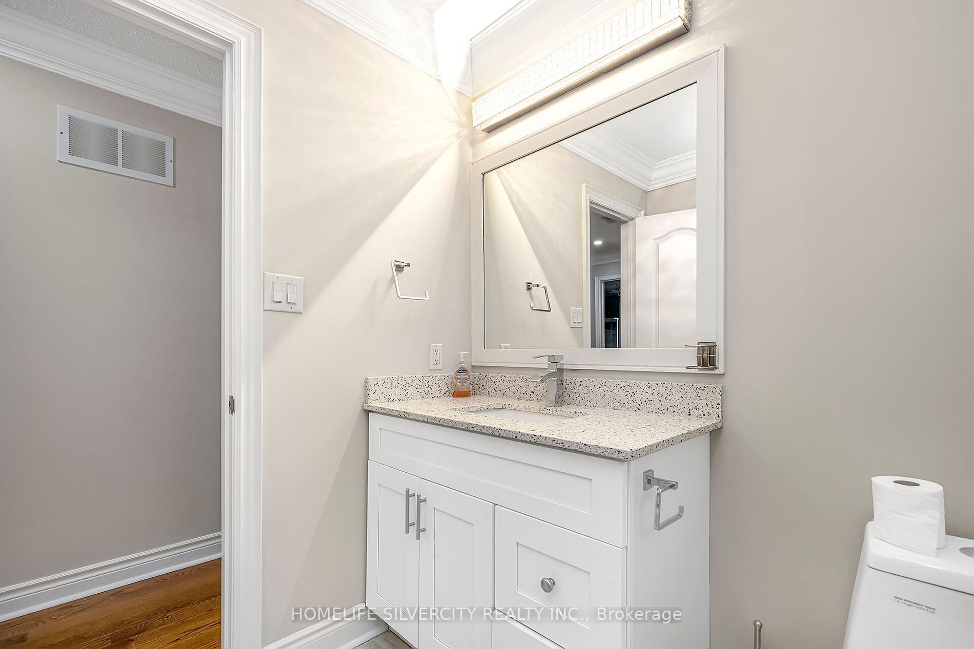 68 Angelucci Dr