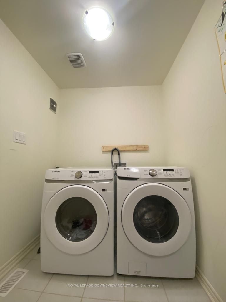 80 Donald Ficht Crescent