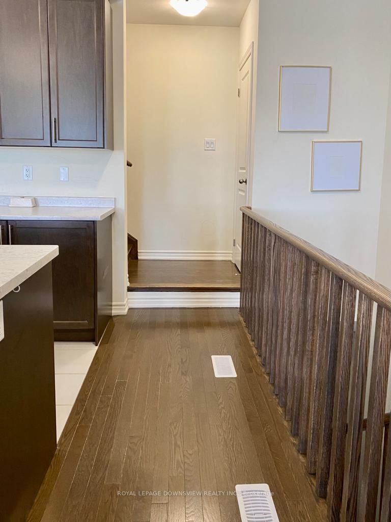 80 Donald Ficht Crescent