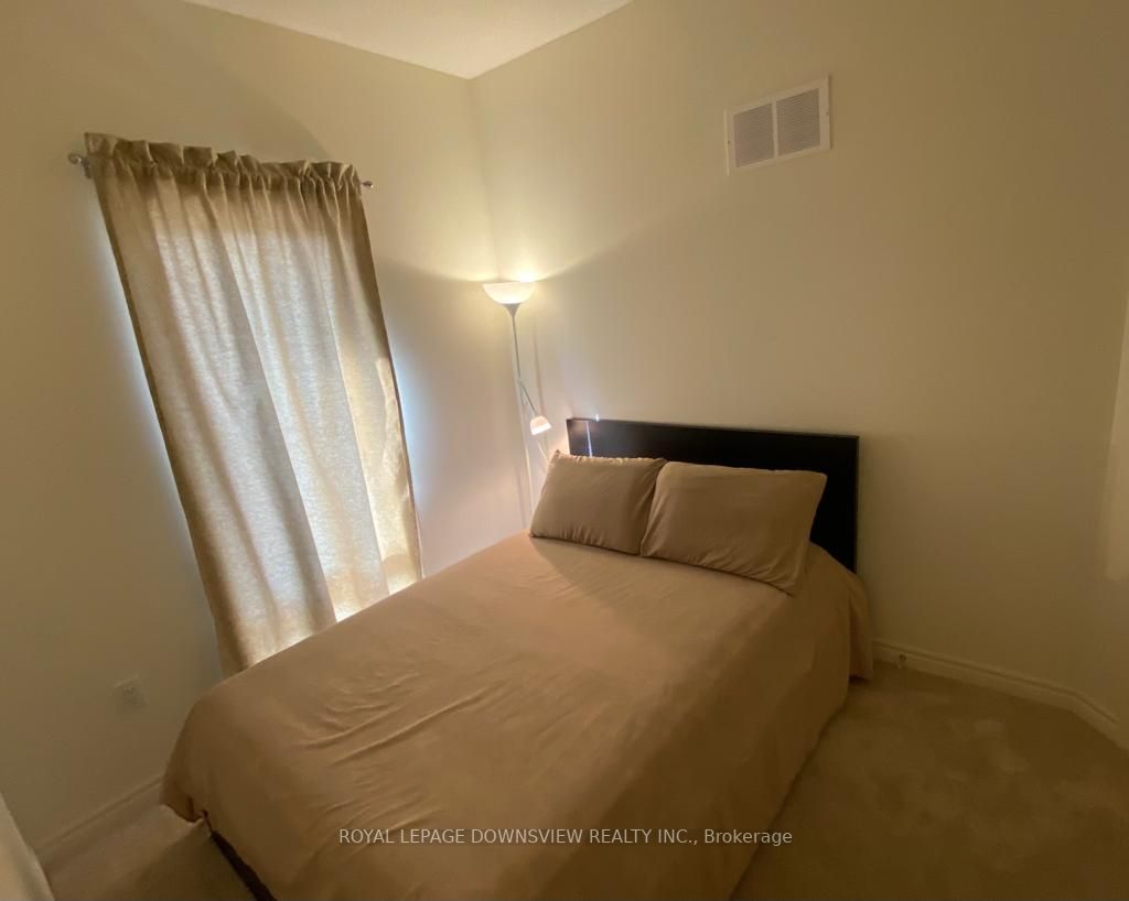 80 Donald Ficht Crescent
