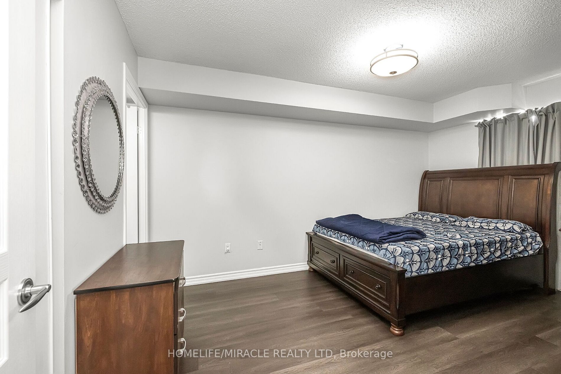 300 Ray Lawson Blvd, #314