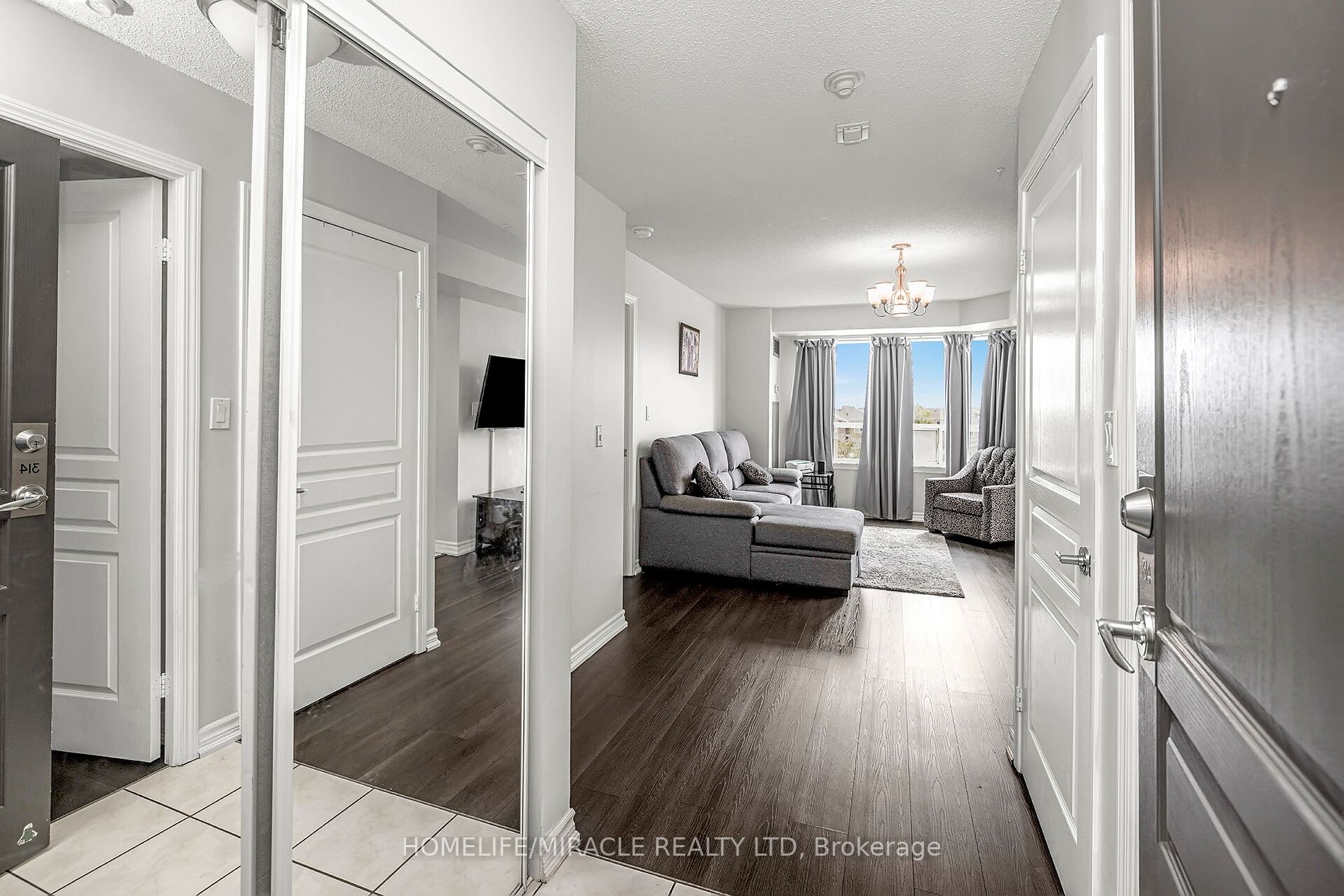 300 Ray Lawson Blvd, #314