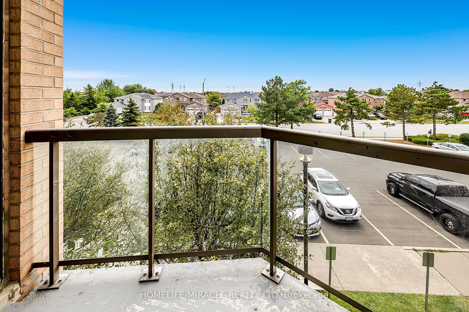 300 Ray Lawson Blvd, #314
