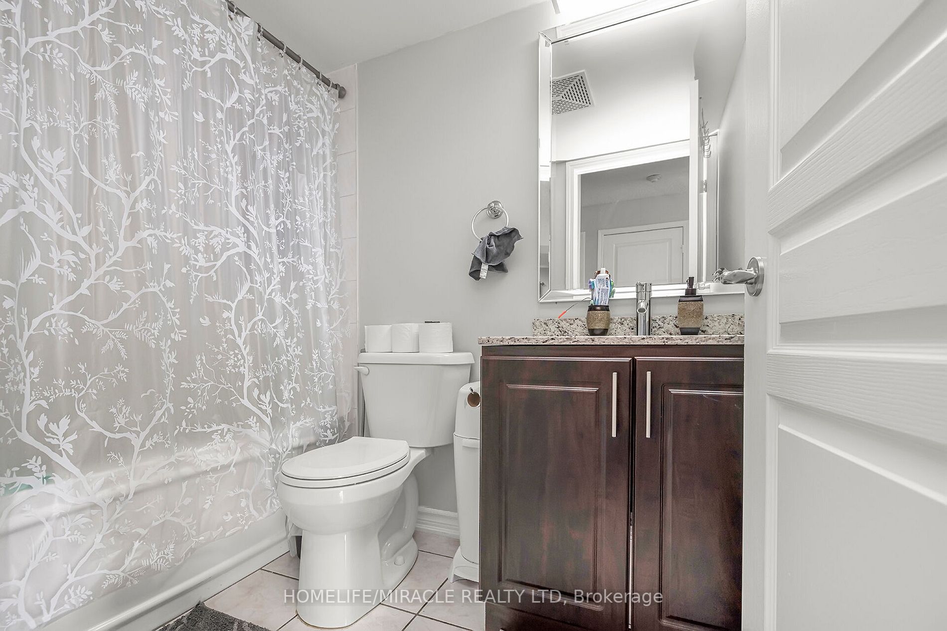 300 Ray Lawson Blvd, #314