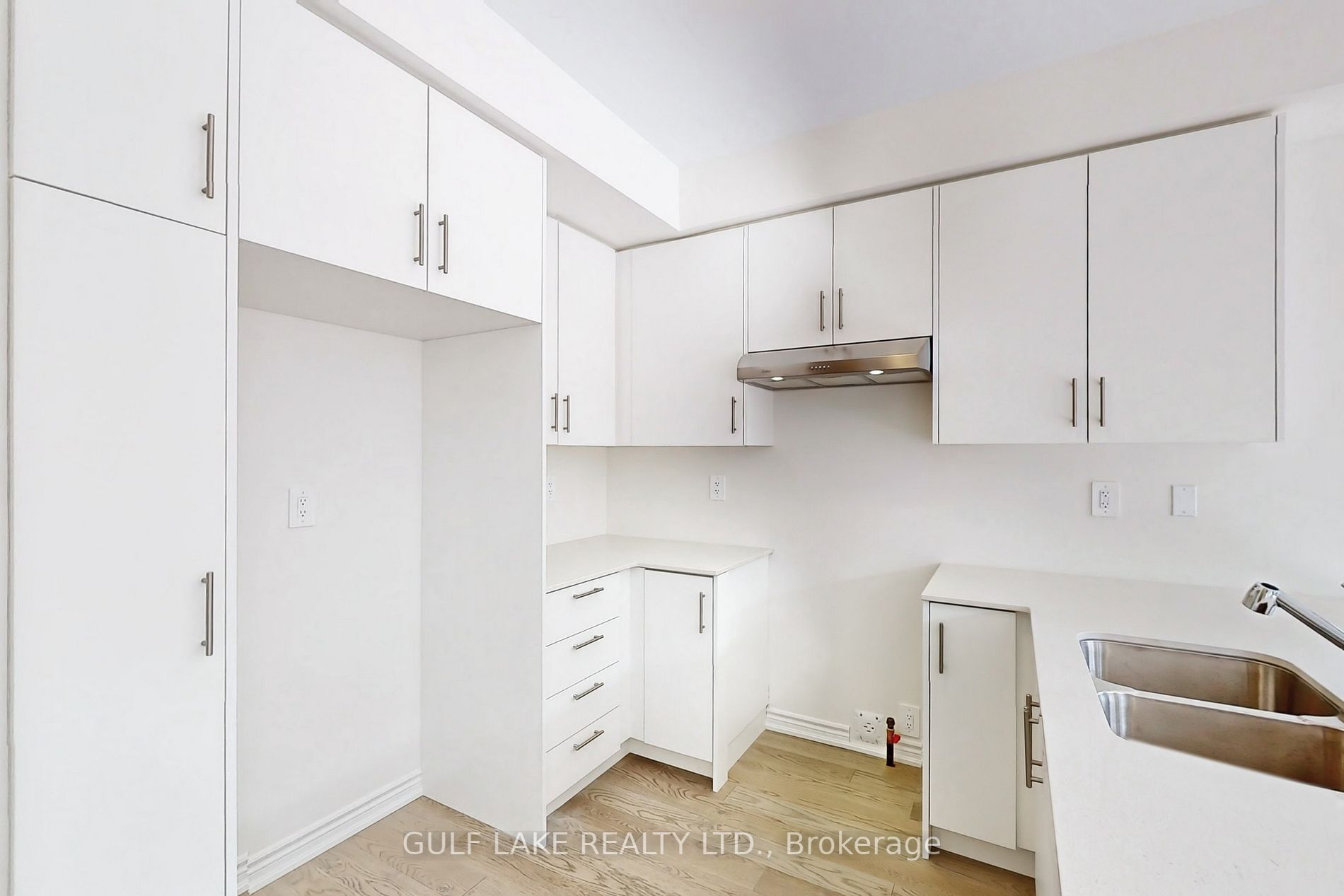1567 Kitchen Court