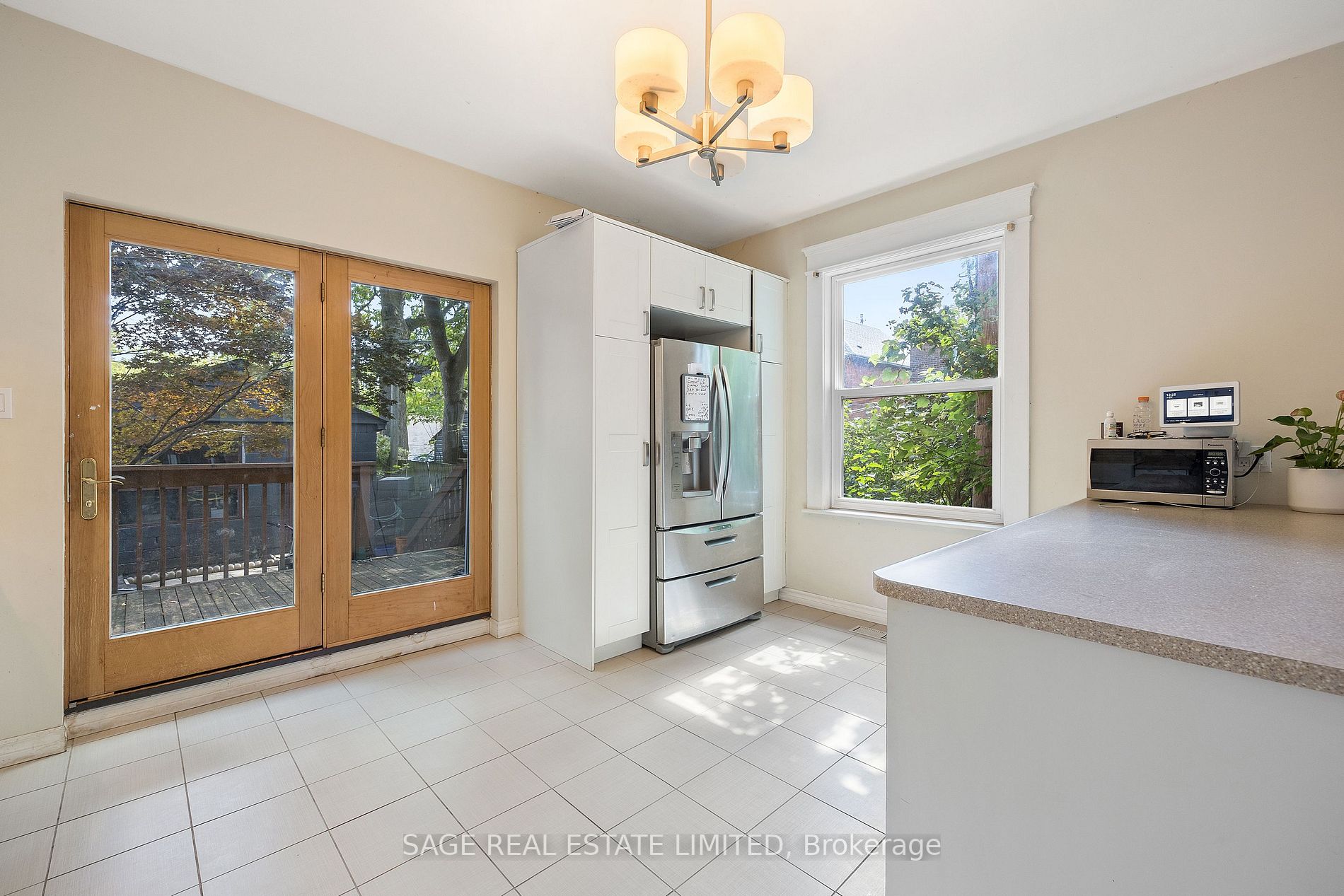 405 Clendenan Ave
