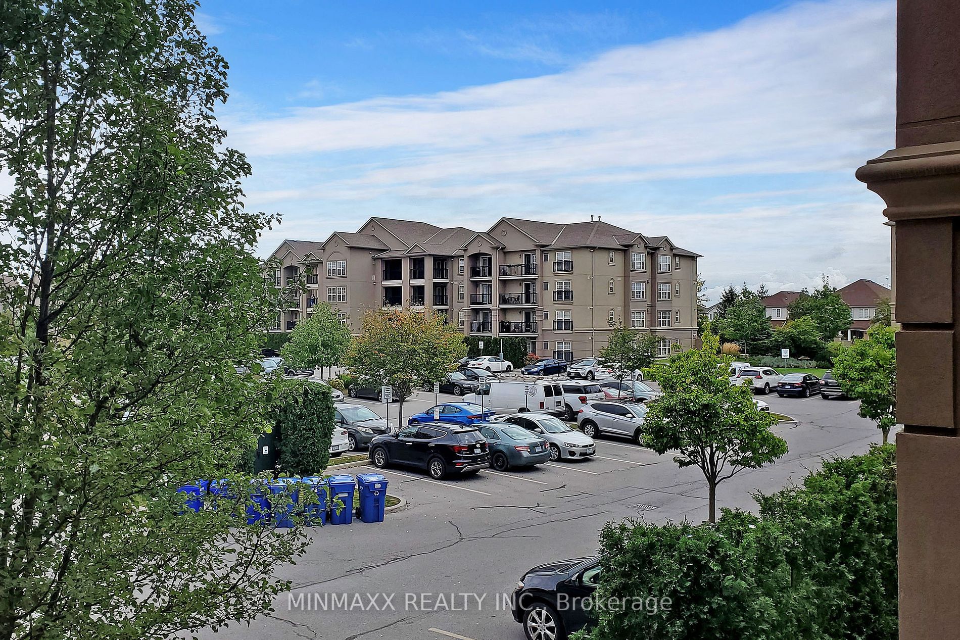 1340 Main St E, #211