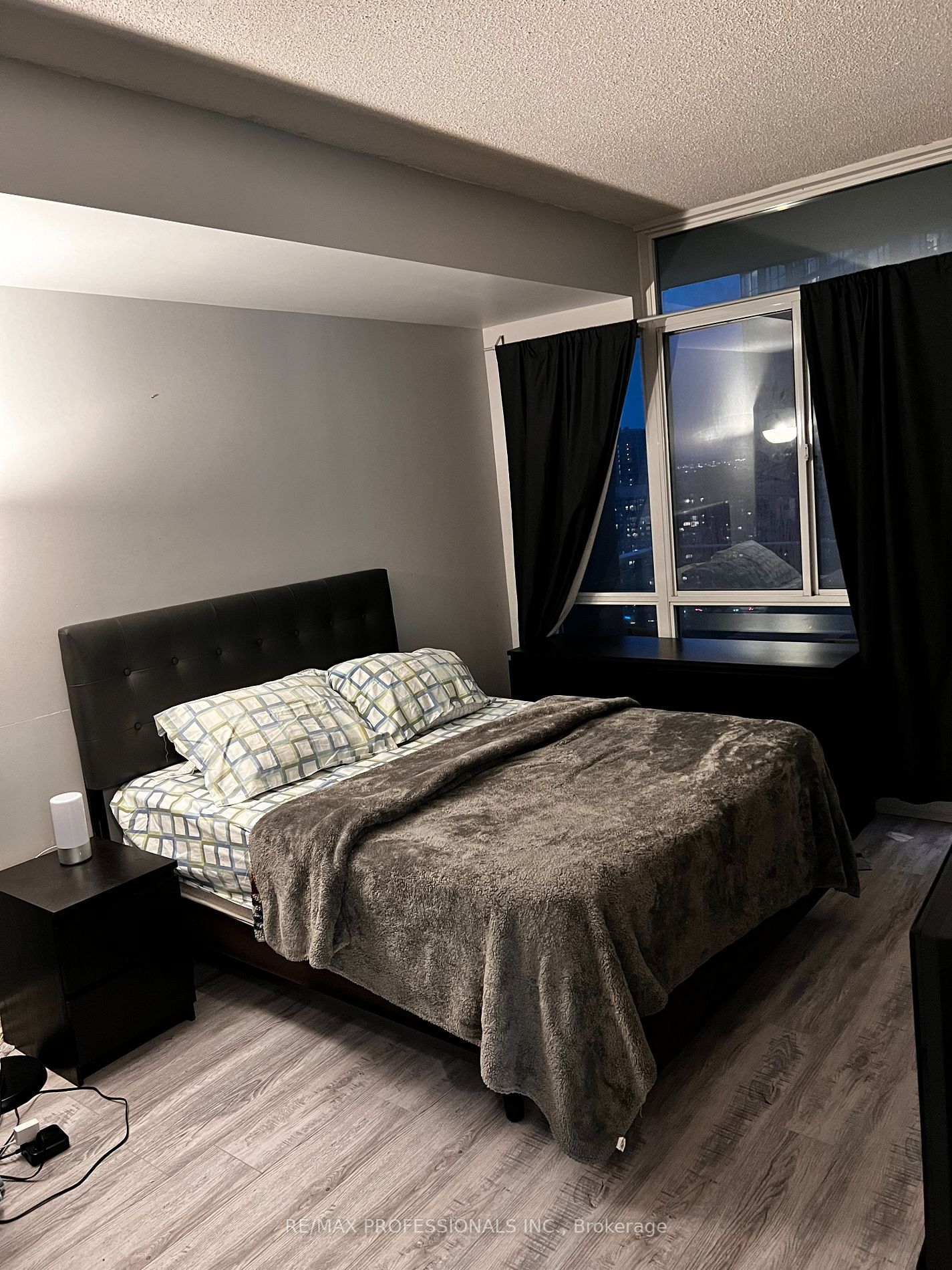 3939 Duke Of York Boulevard, #2505