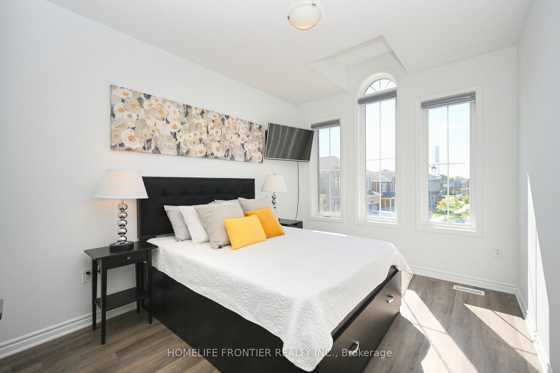 921 Chestnut Heights