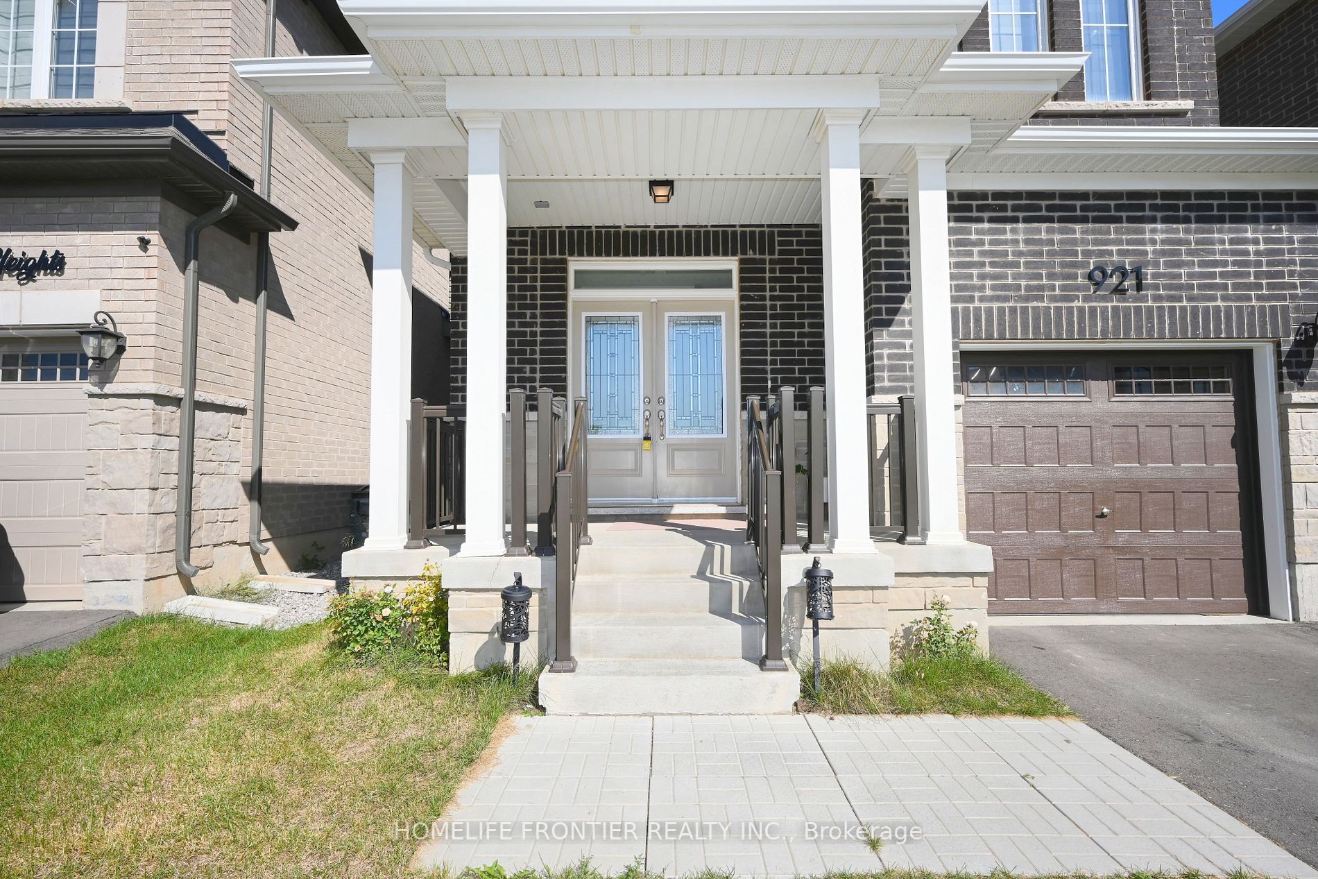 921 Chestnut Hts