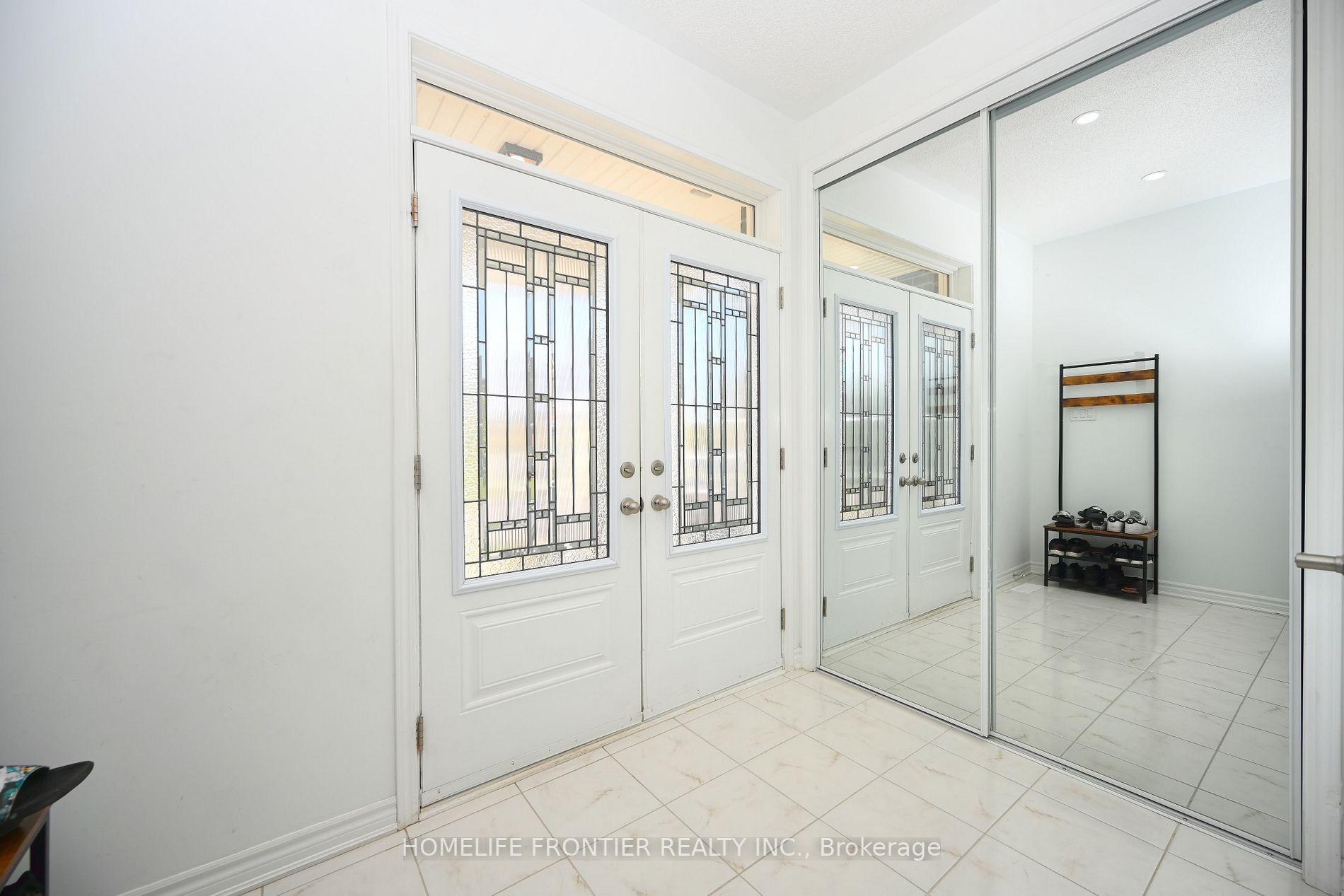 921 Chestnut Heights
