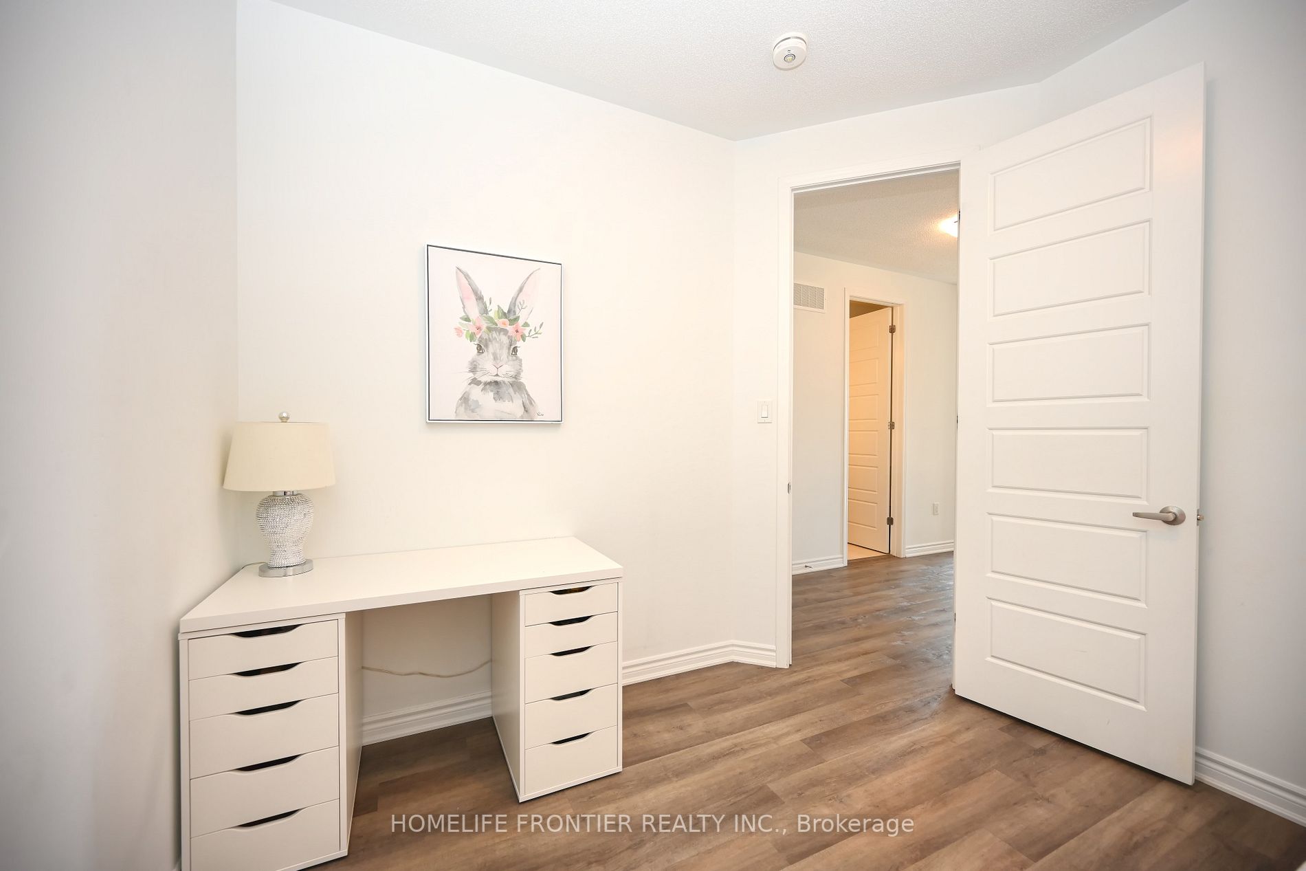 921 Chestnut Heights