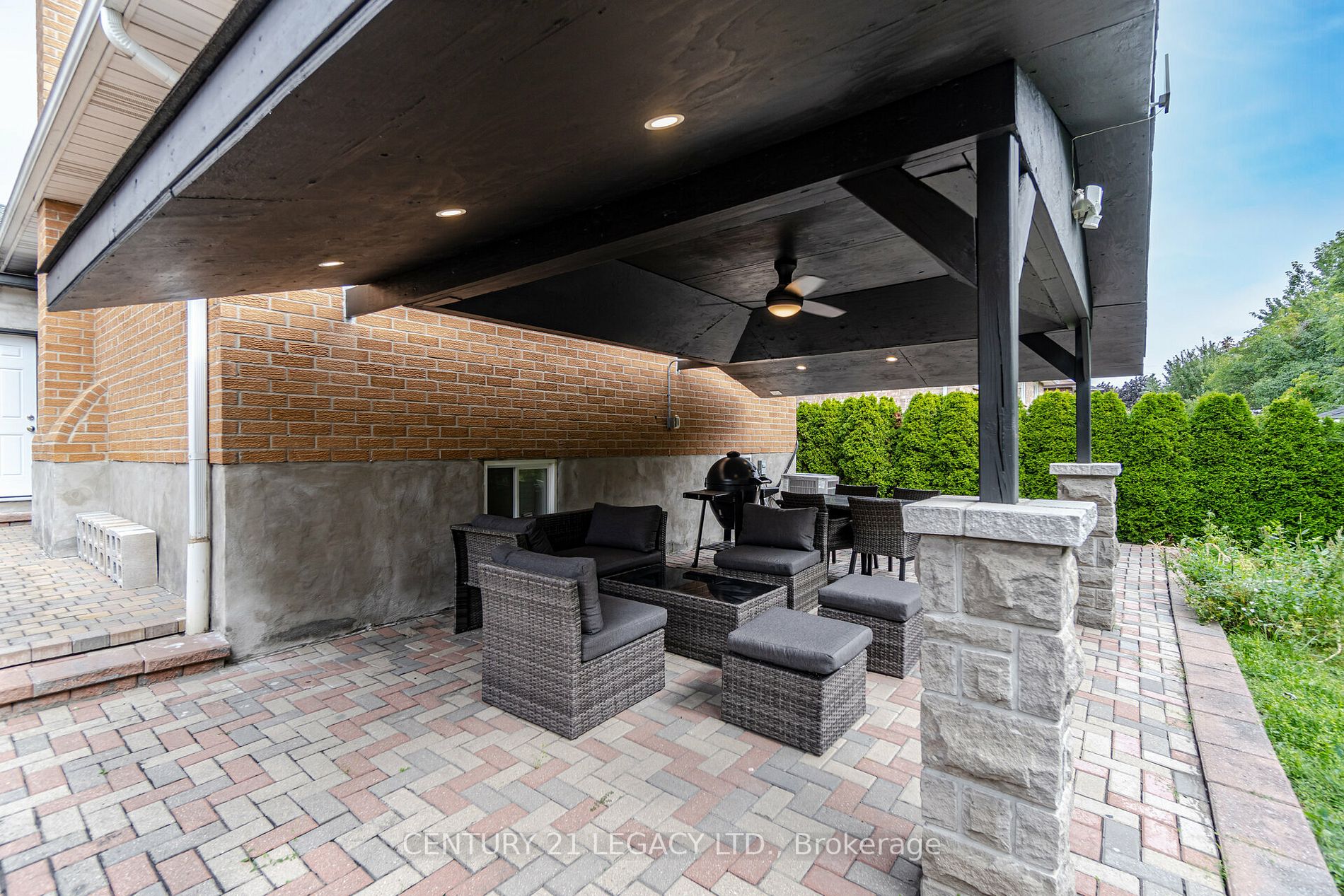 9 Mallard Cres
